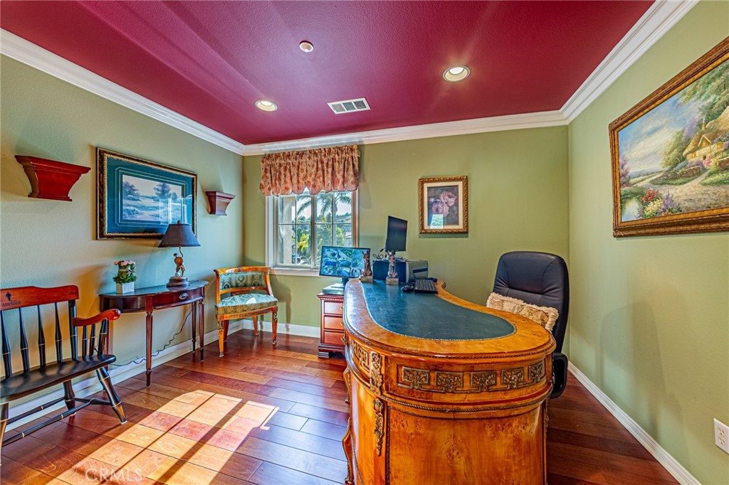 Property photo 43