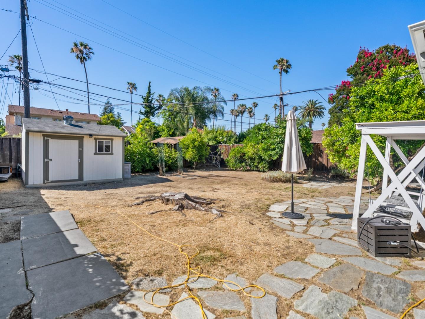 Property photo 37