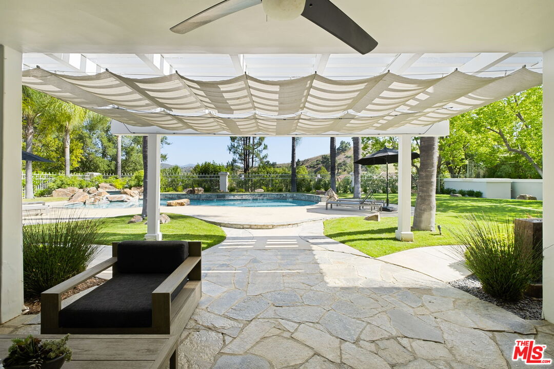 Property photo 22