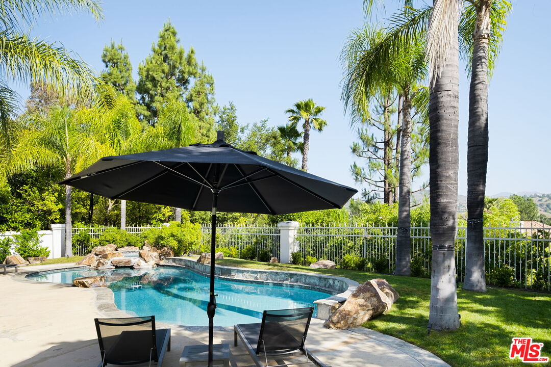 Property photo 35