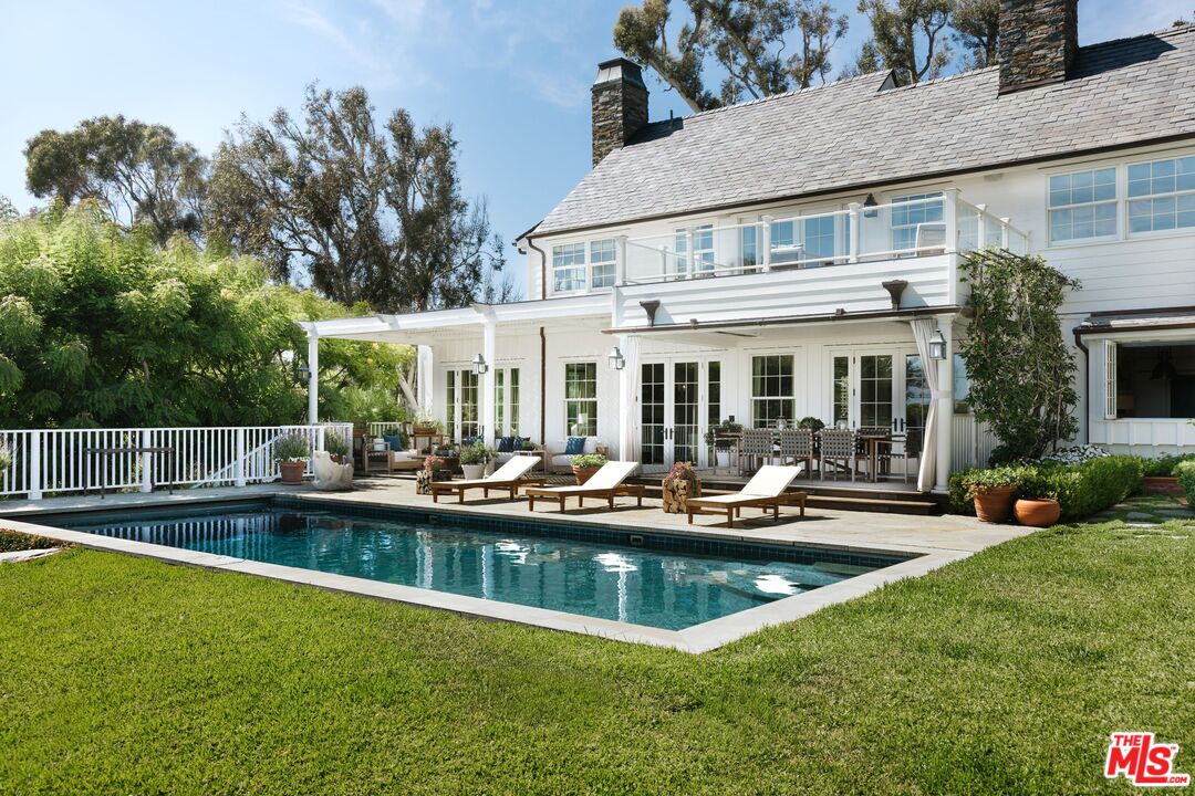 Property photo 31