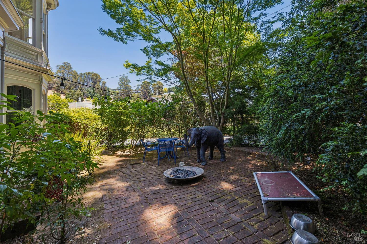 Property photo 43