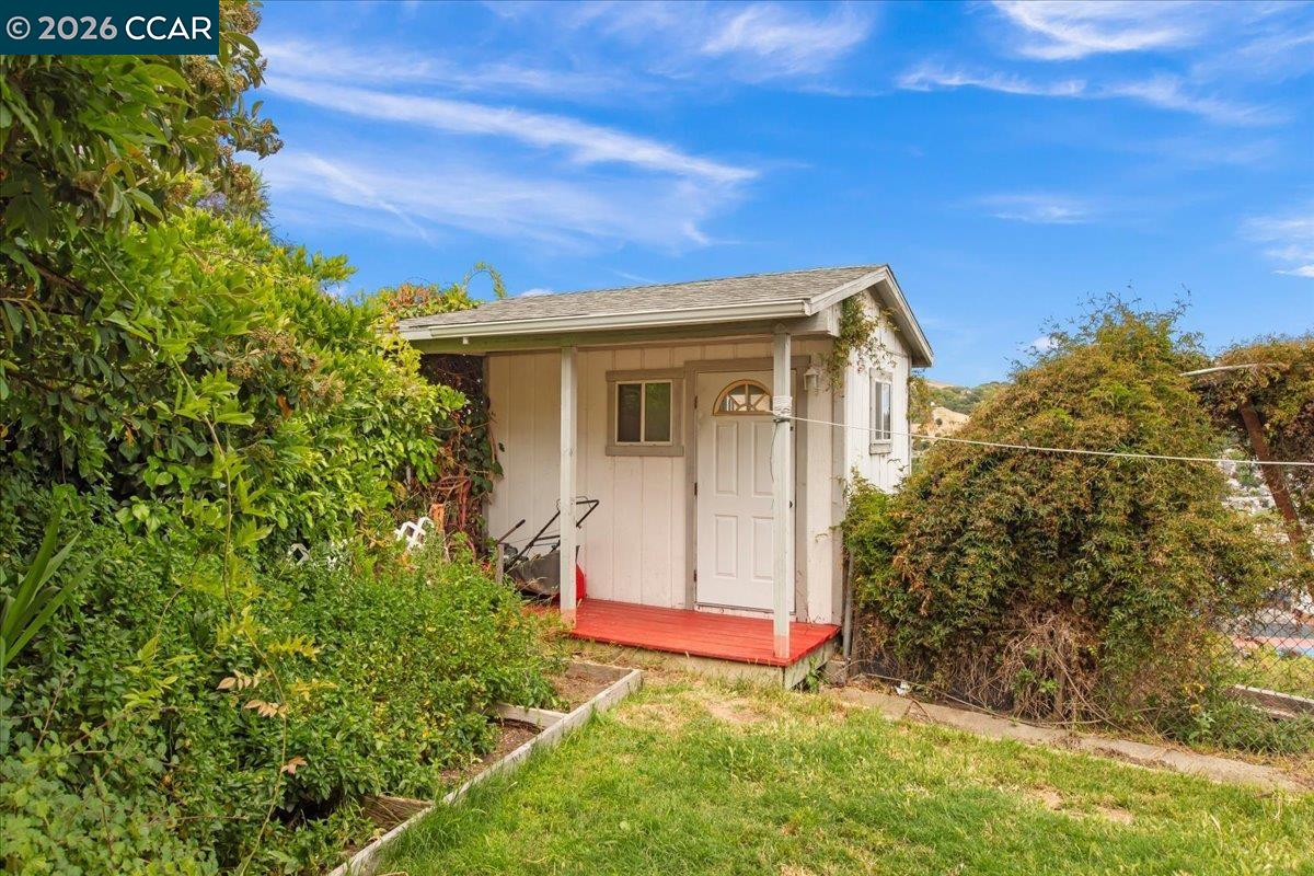 Property photo 34