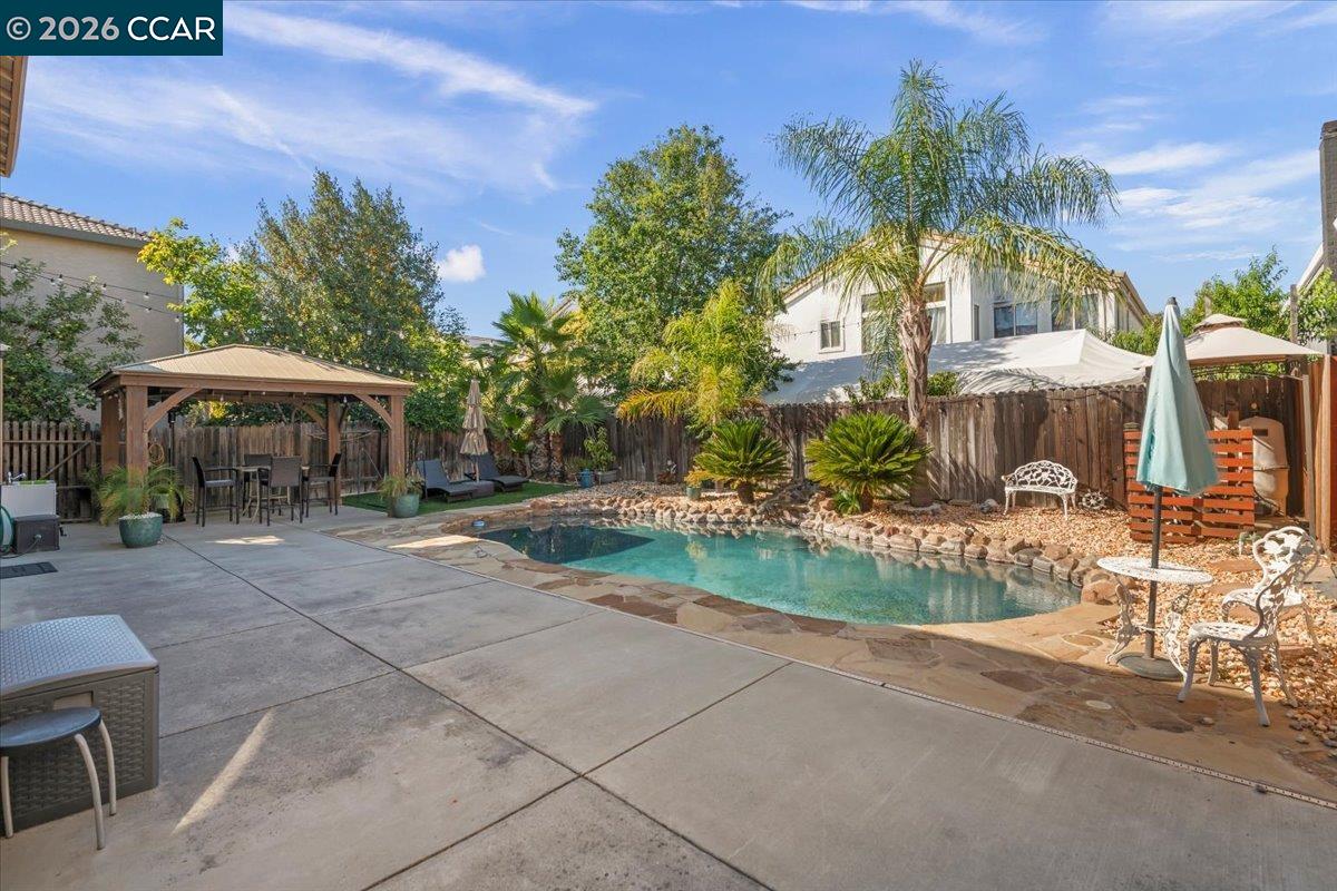 Property photo 28