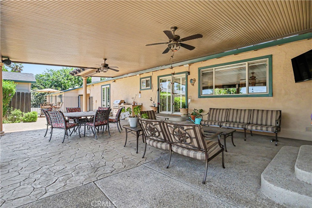Property photo 43