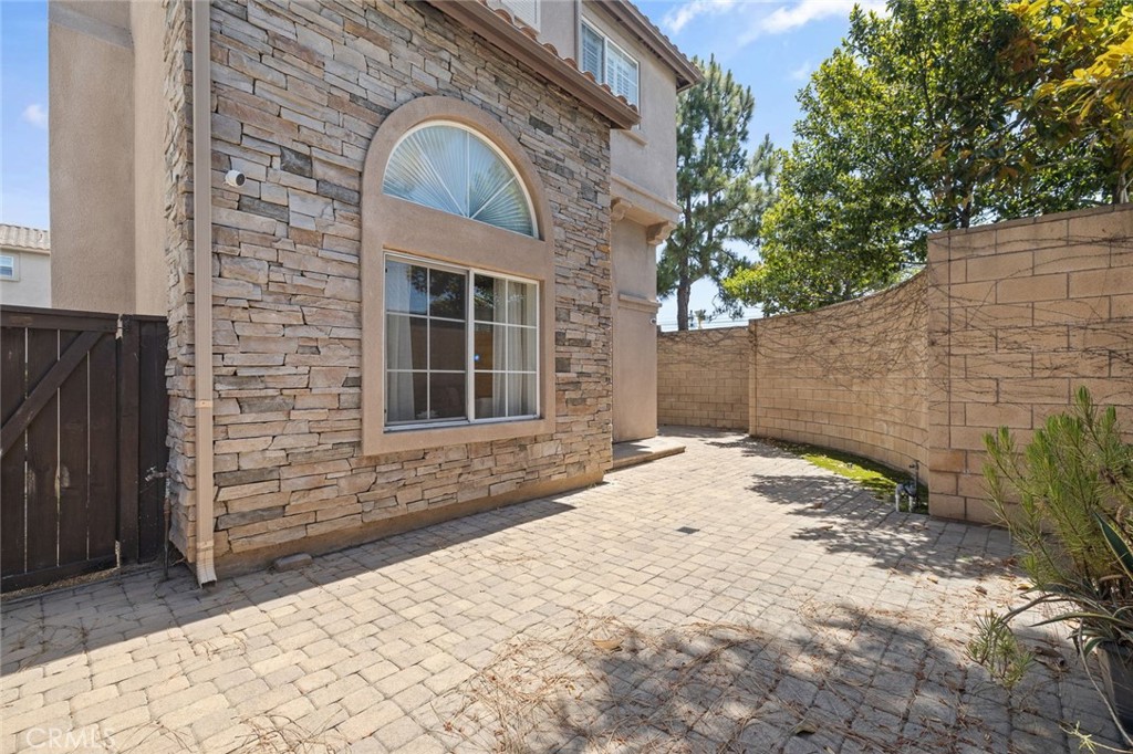 Property photo 37