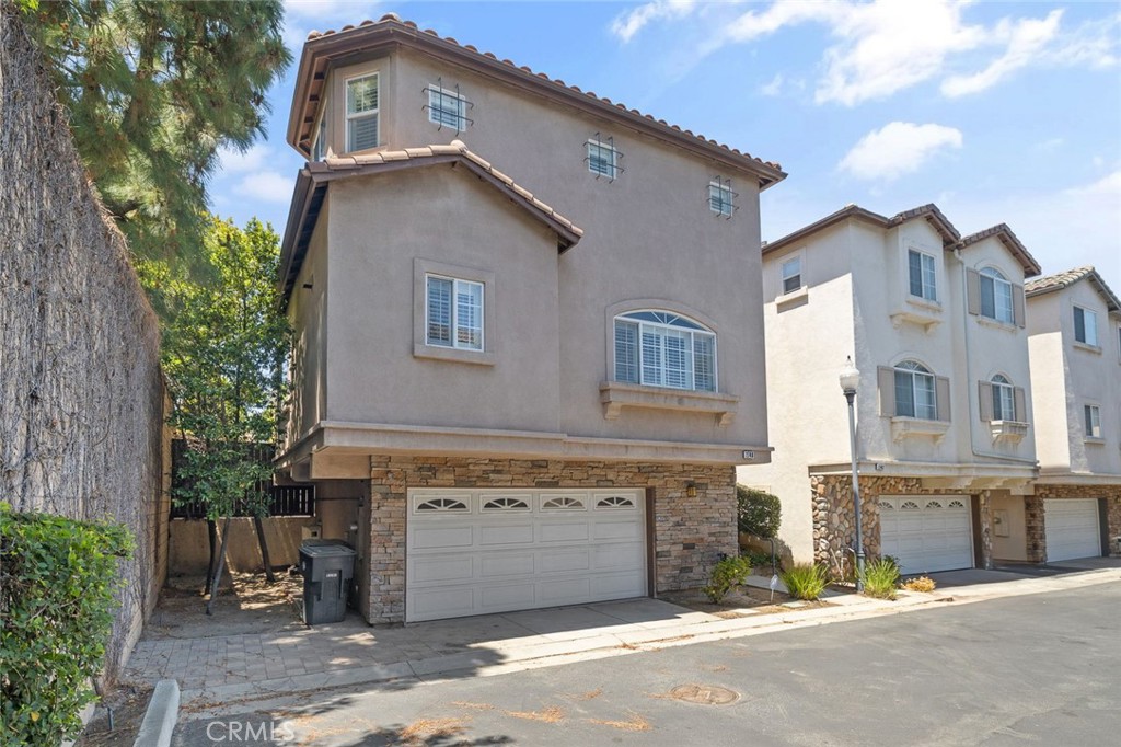 Property photo 46