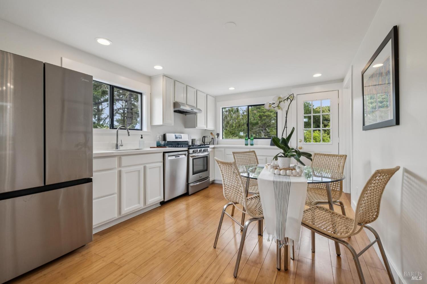 Property photo 33