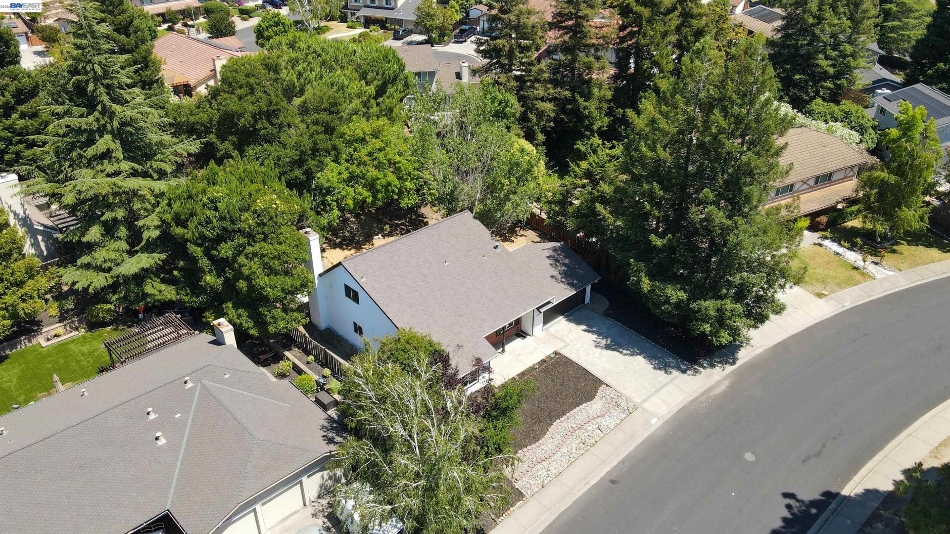 Property photo 46
