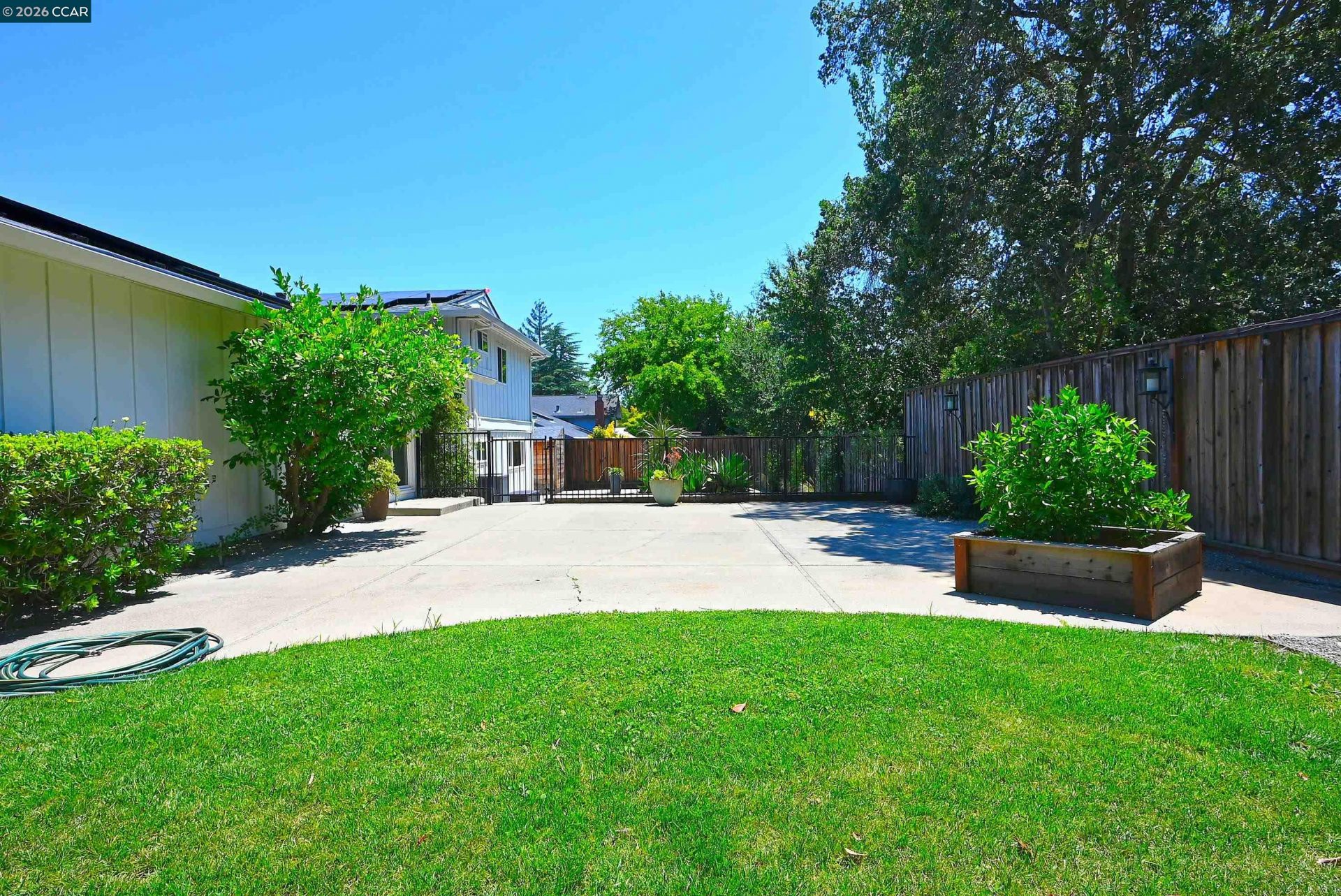 Property photo 37