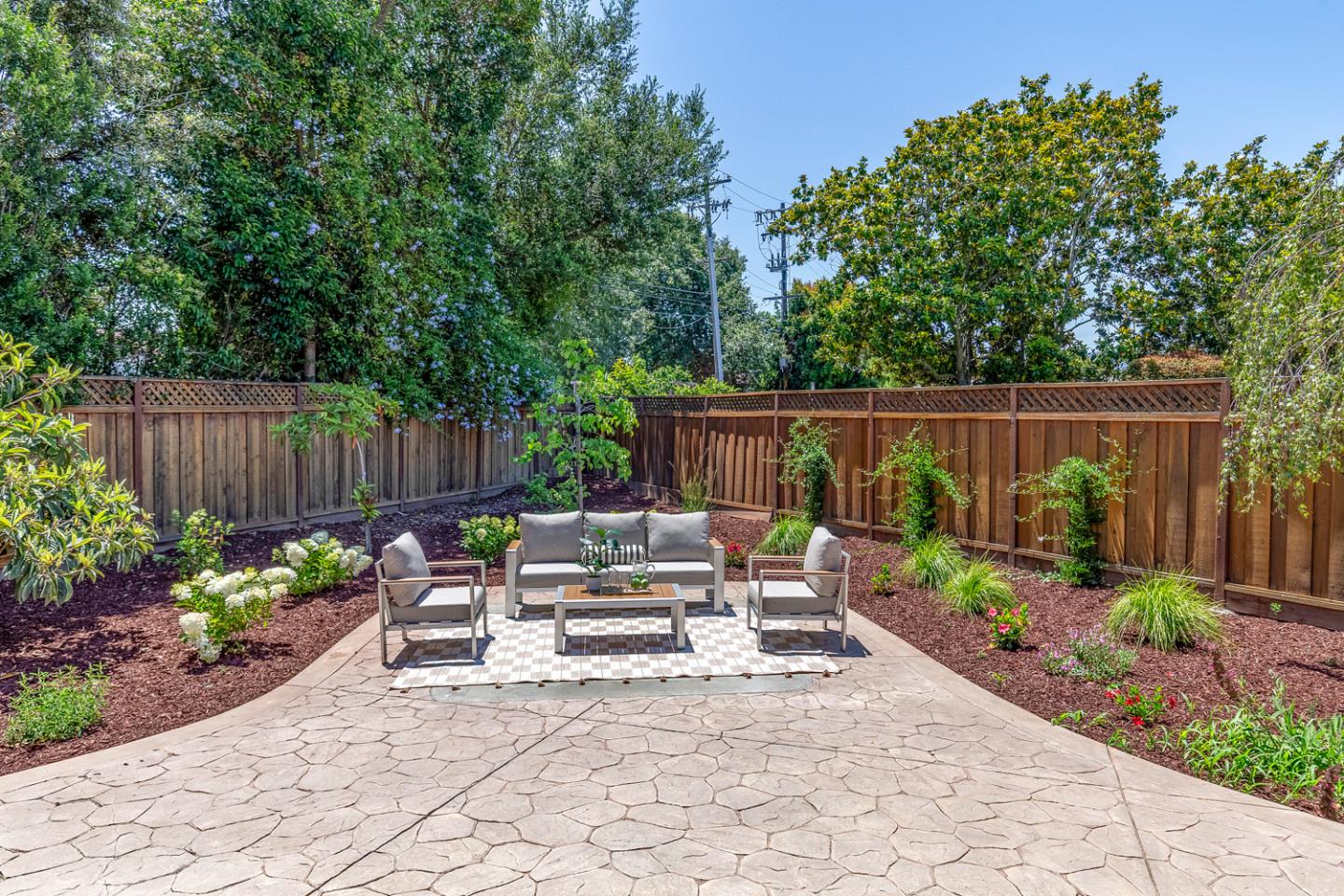 Property photo 28