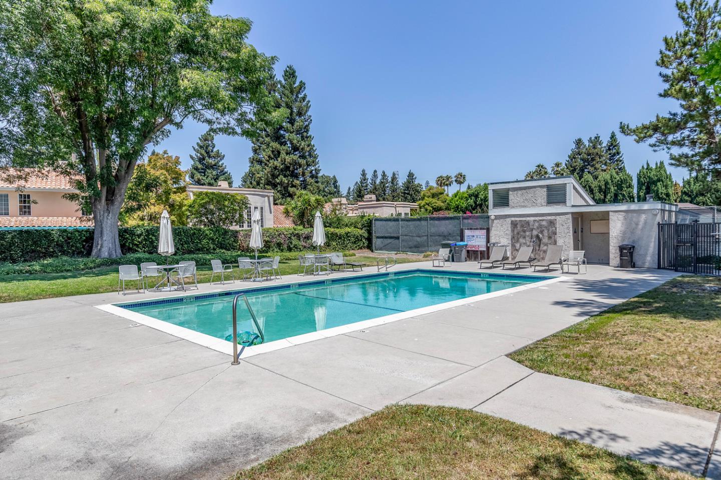Property photo 34