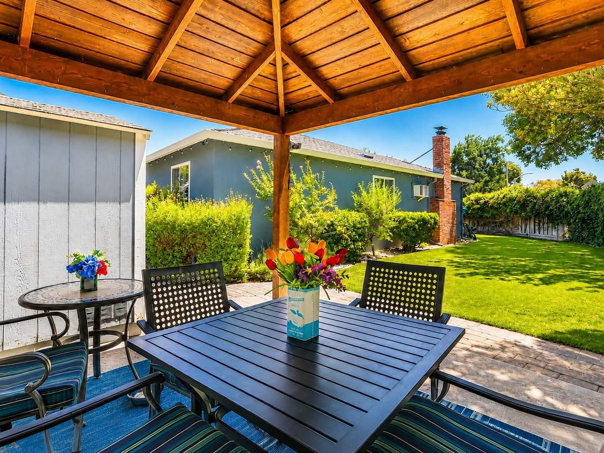 Property photo 38