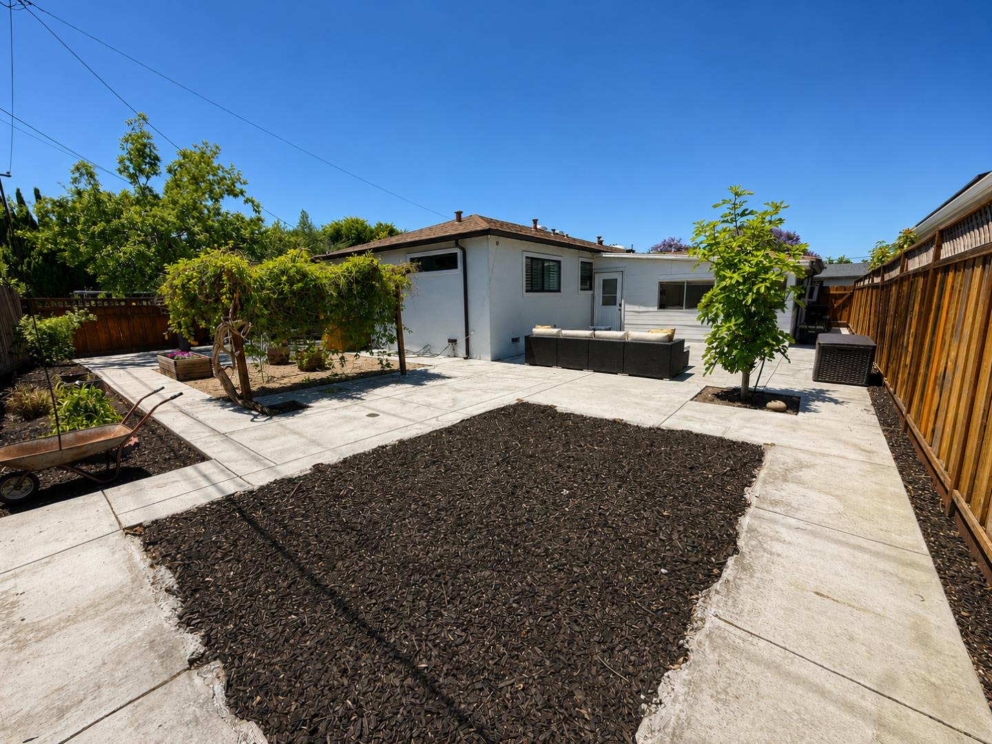 Property photo 33
