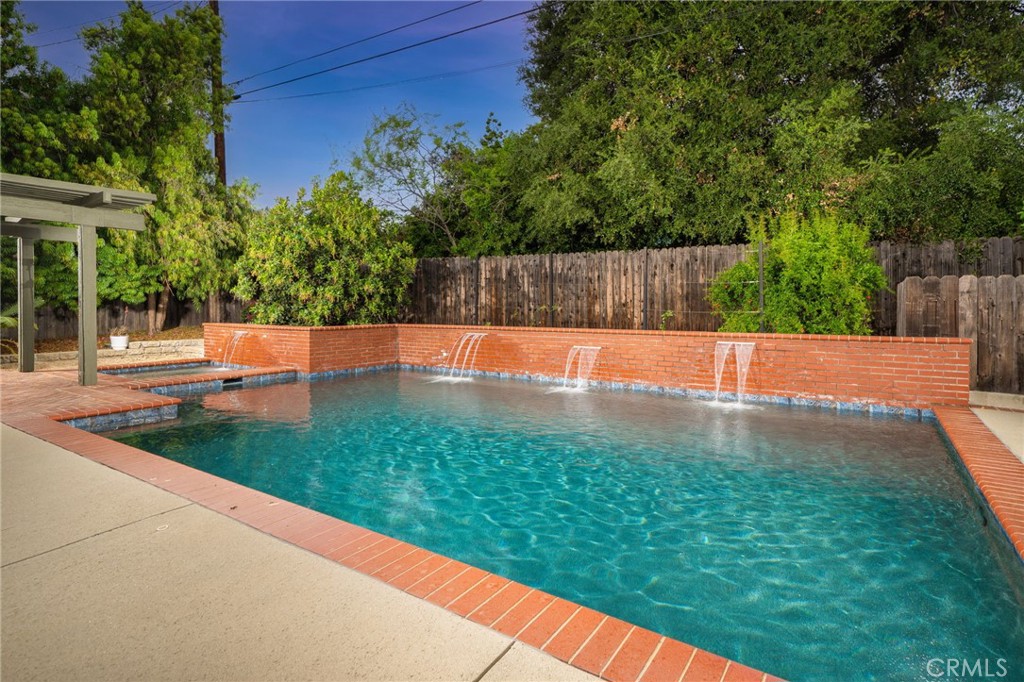 Property photo 47