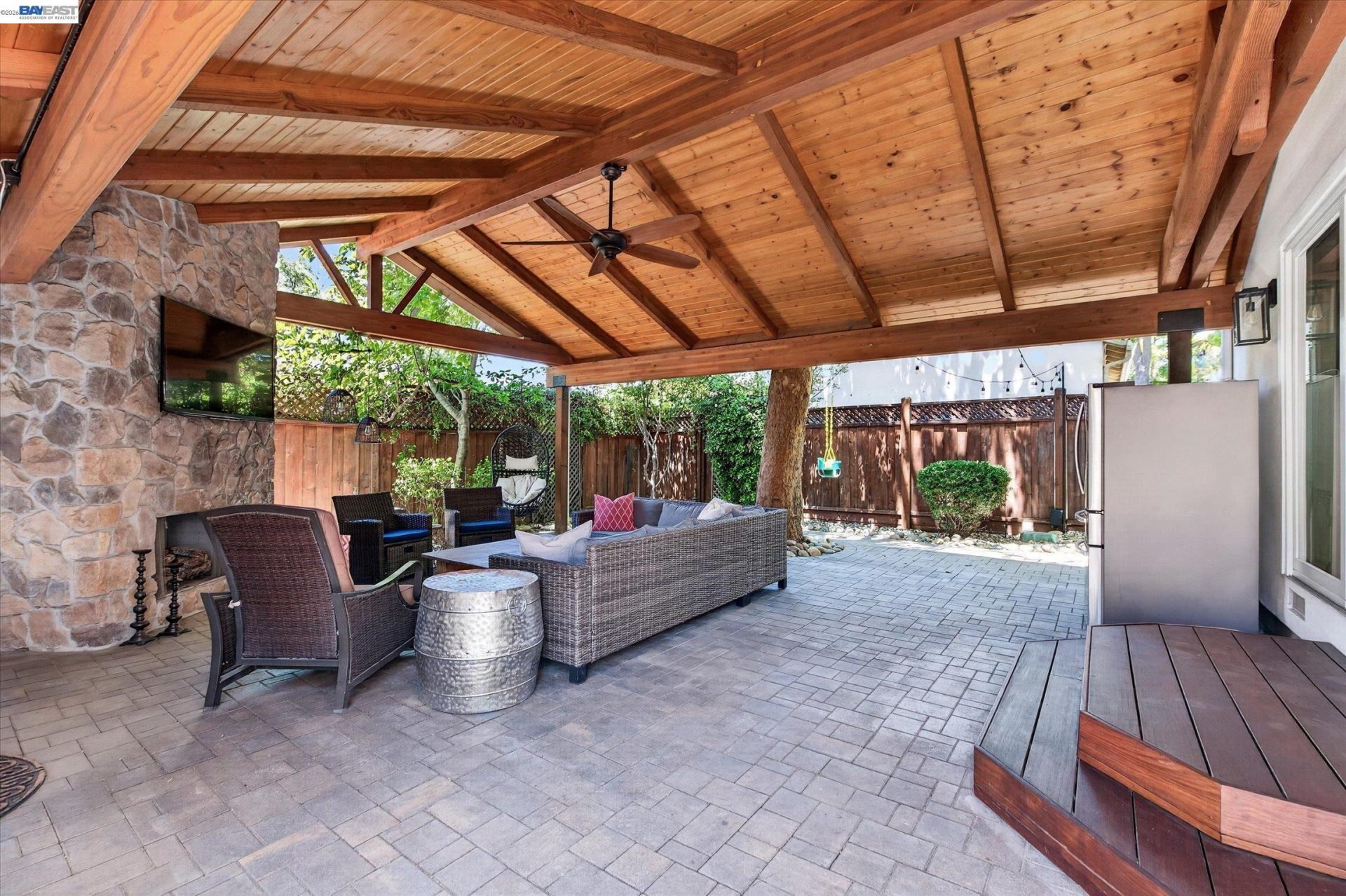 Property photo 32