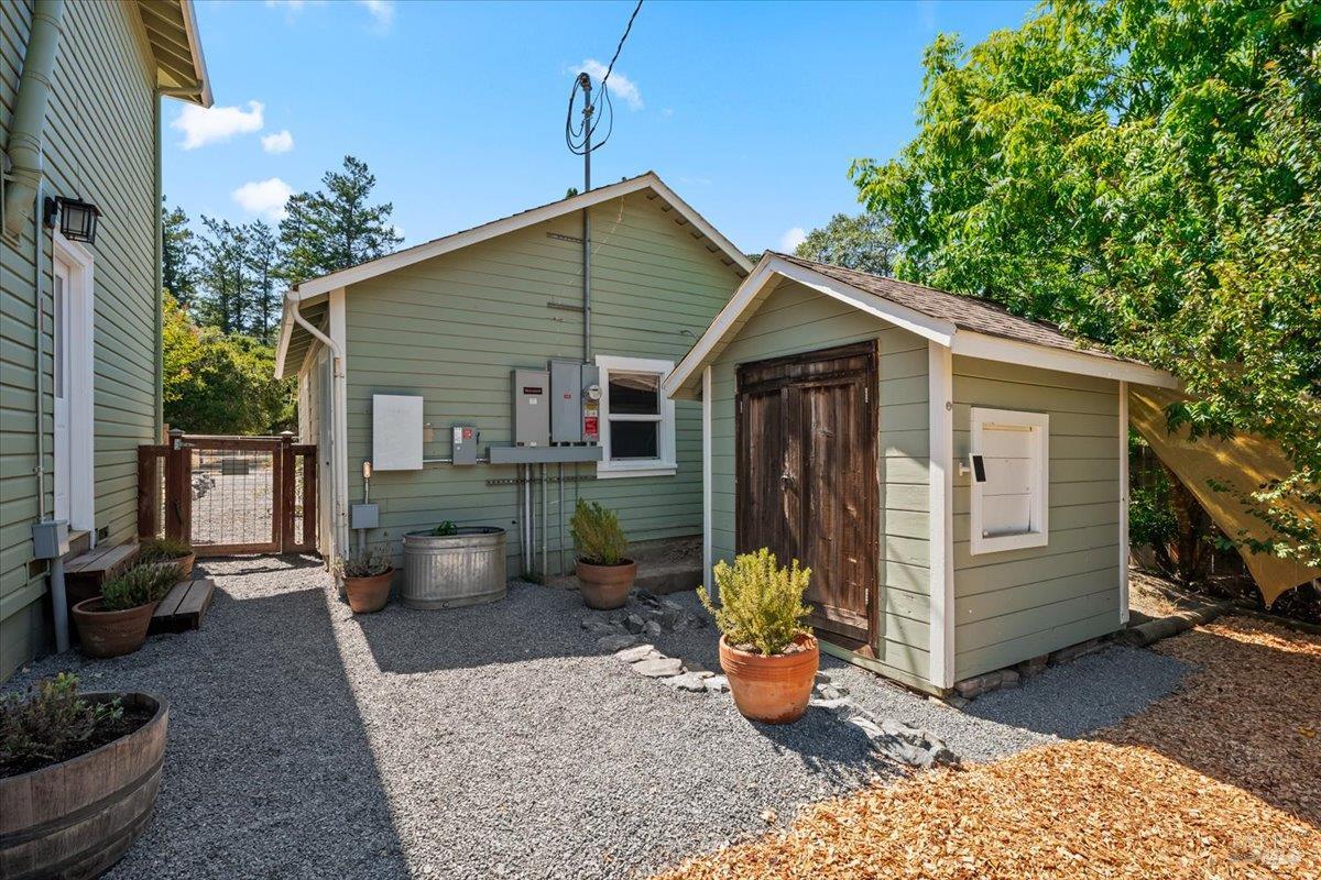 Property photo 40