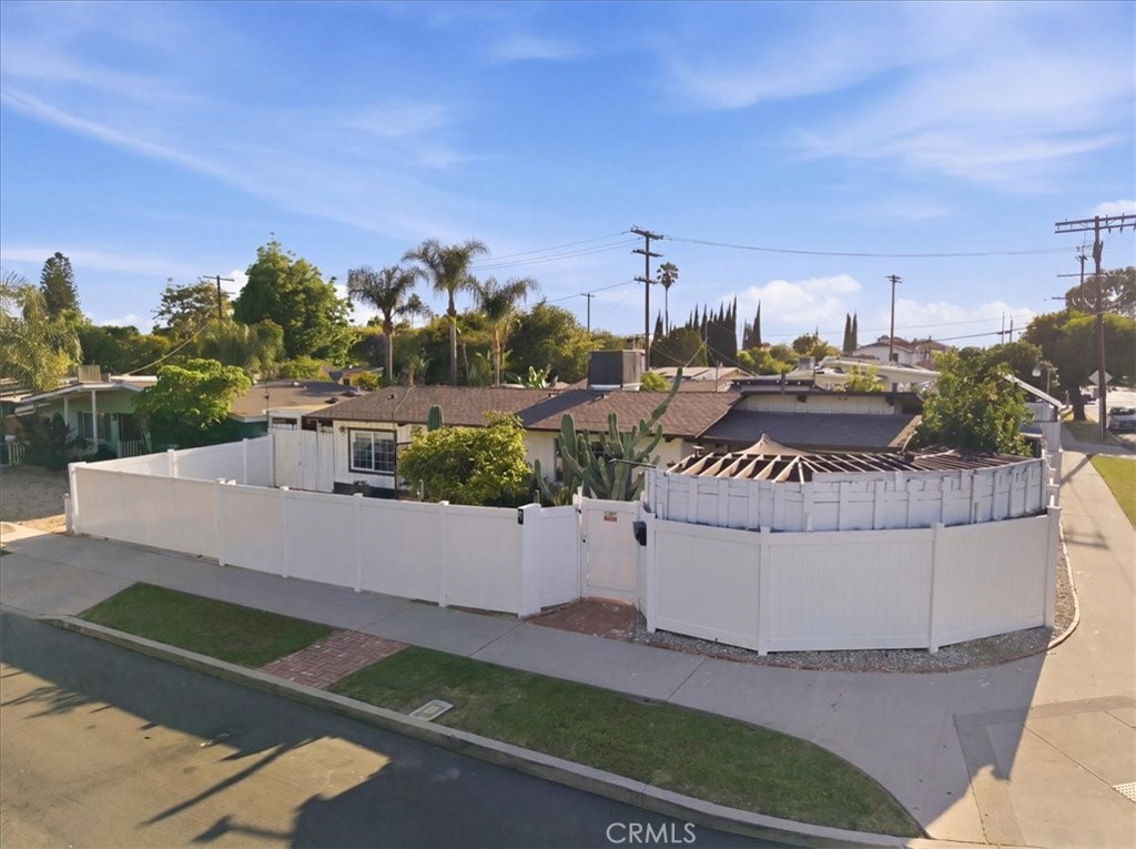 Property photo 51