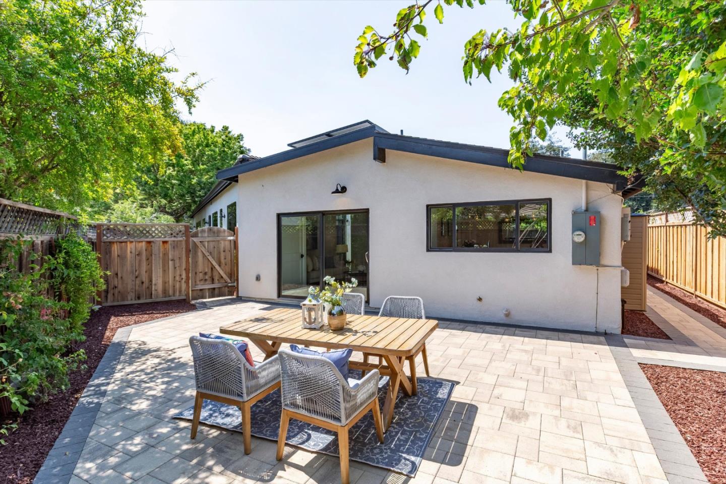 Property photo 44