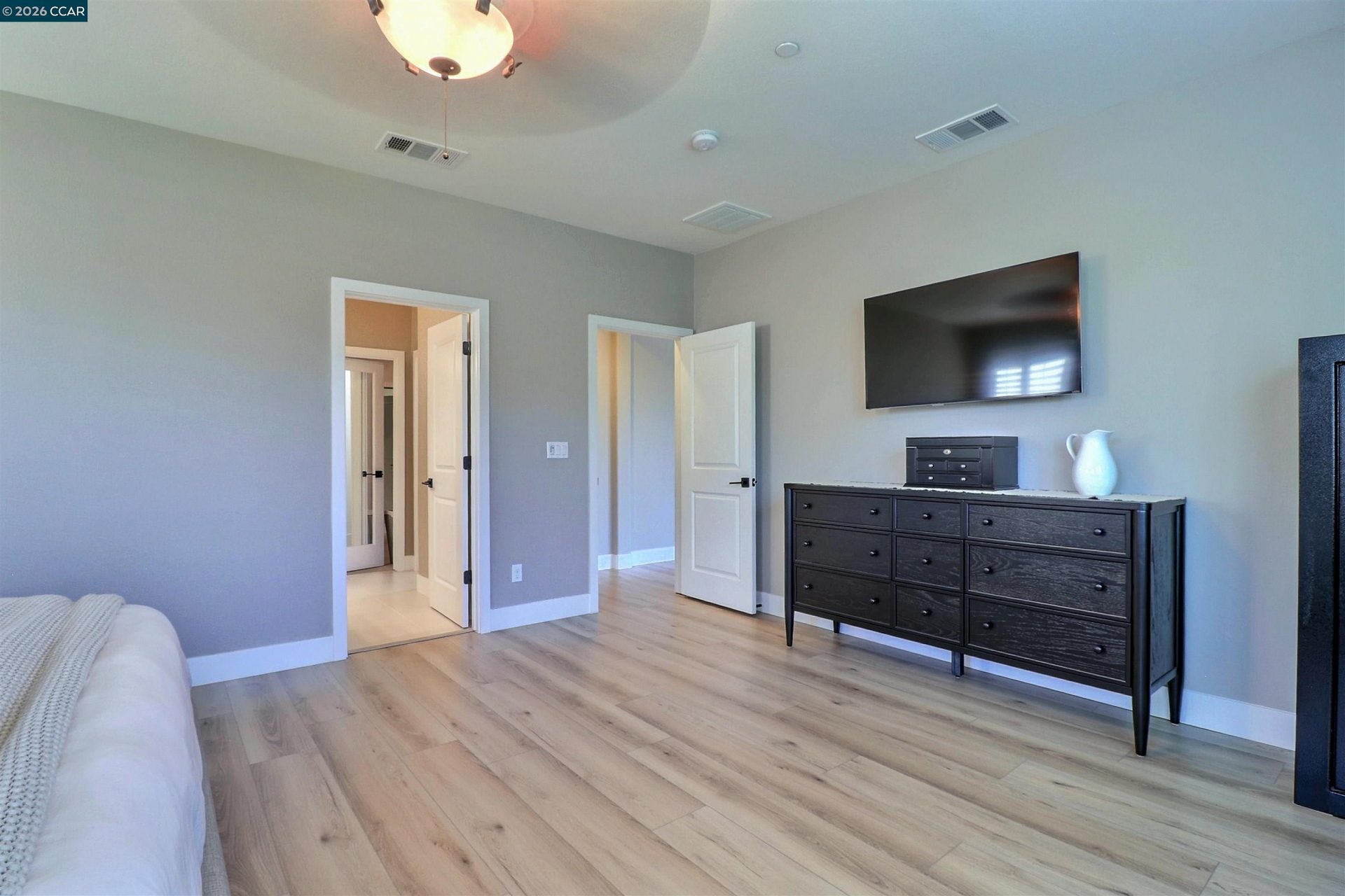 Property photo 44