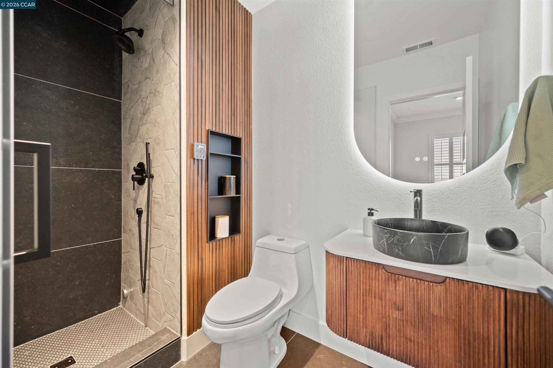 Property photo 43