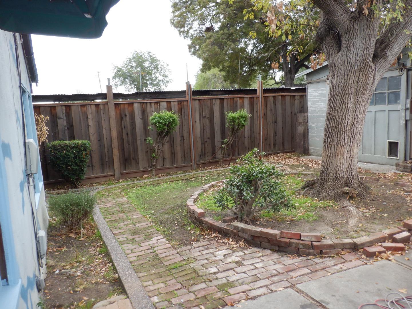 Property photo 31