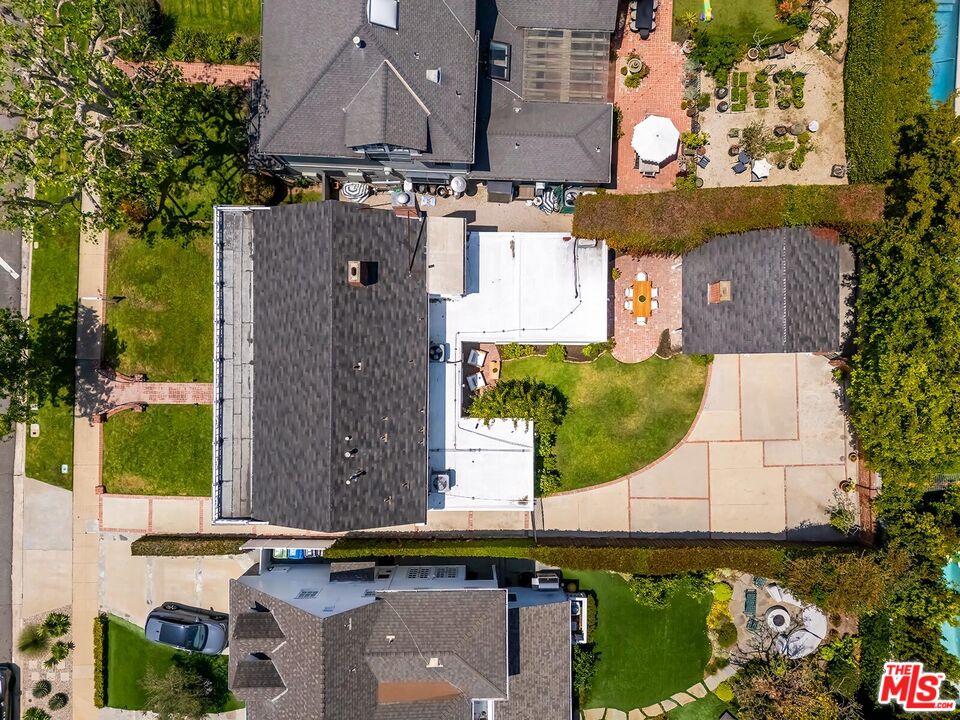 Property photo 42