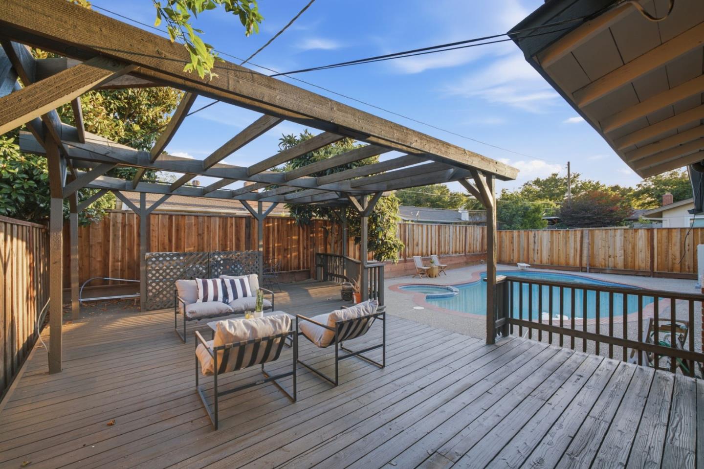 Property photo 31