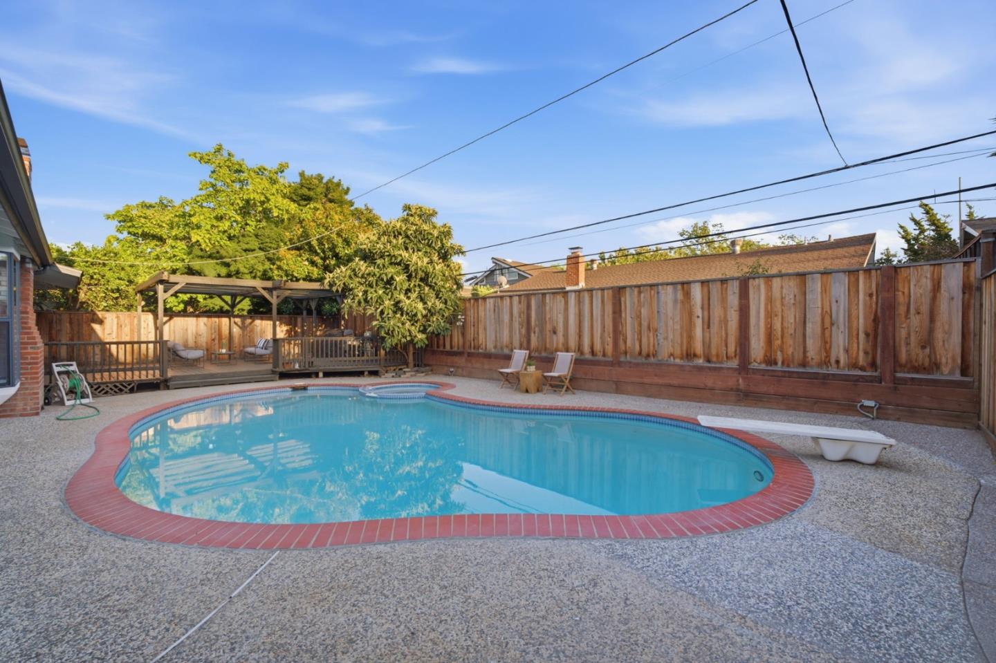 Property photo 38