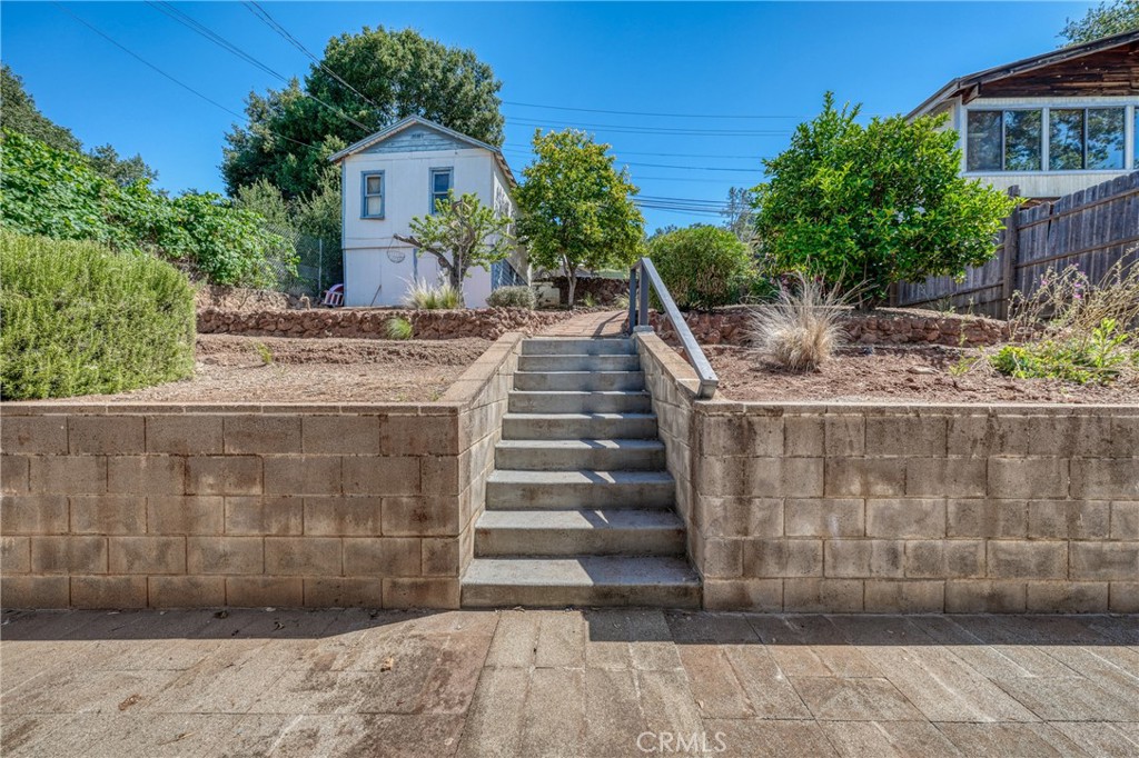 Property photo 44