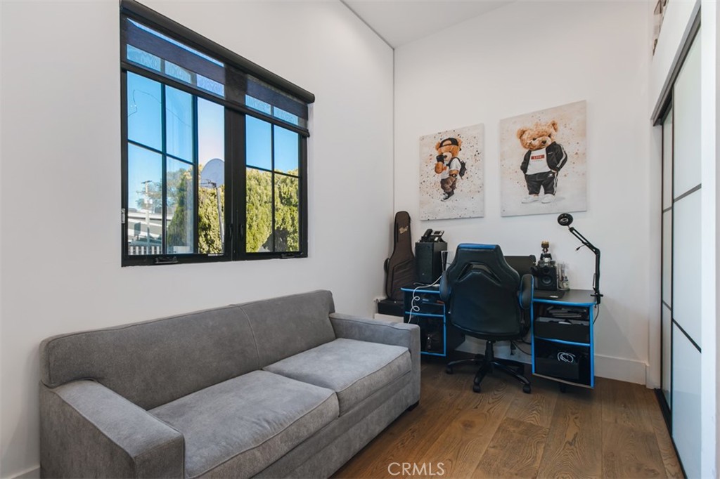 Property photo 38