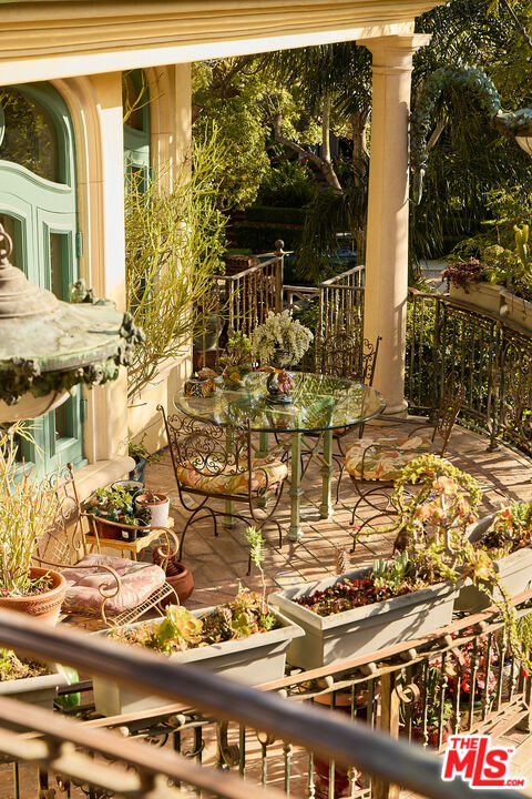 Property photo 25