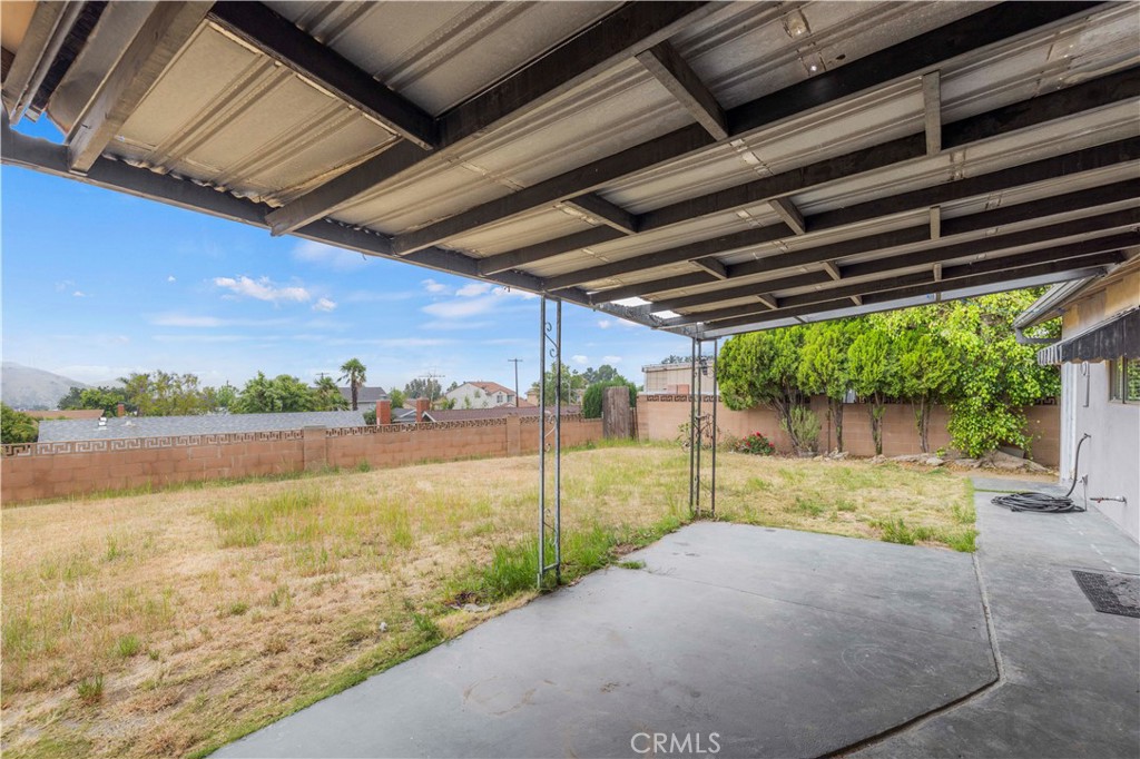 Property photo 38
