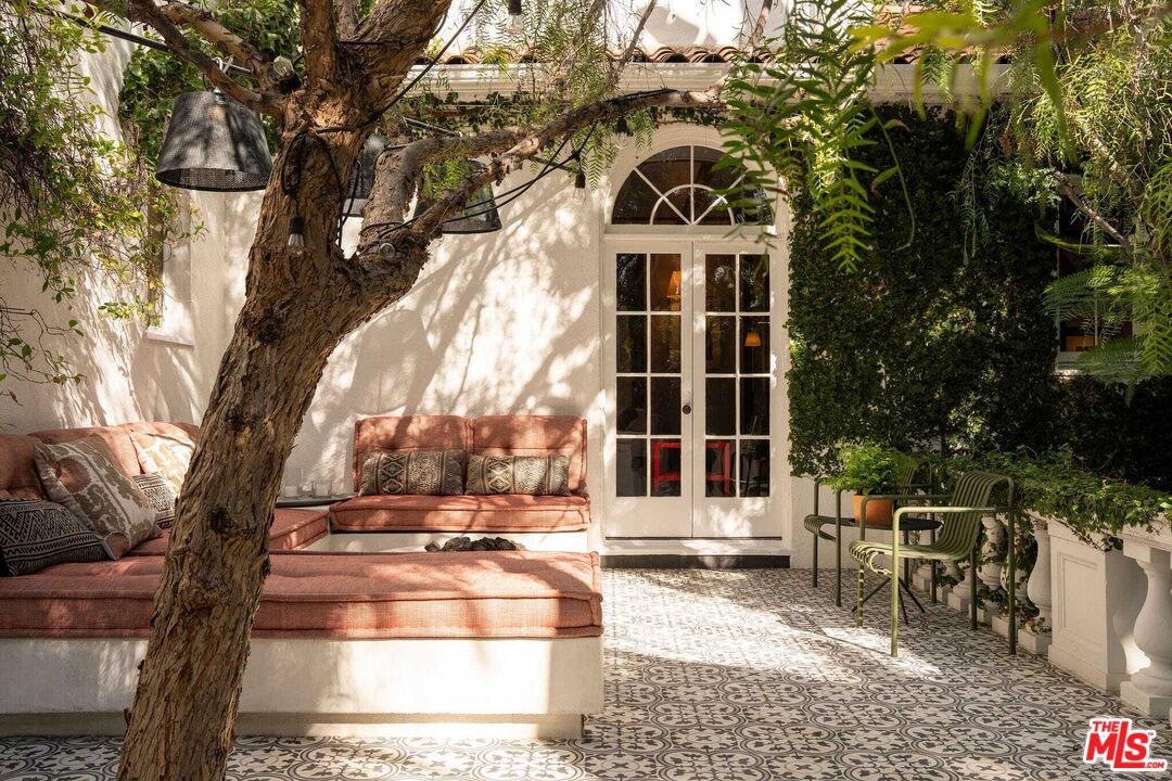 Property photo 22