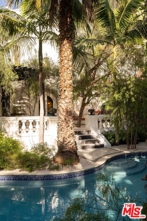 Property photo 25