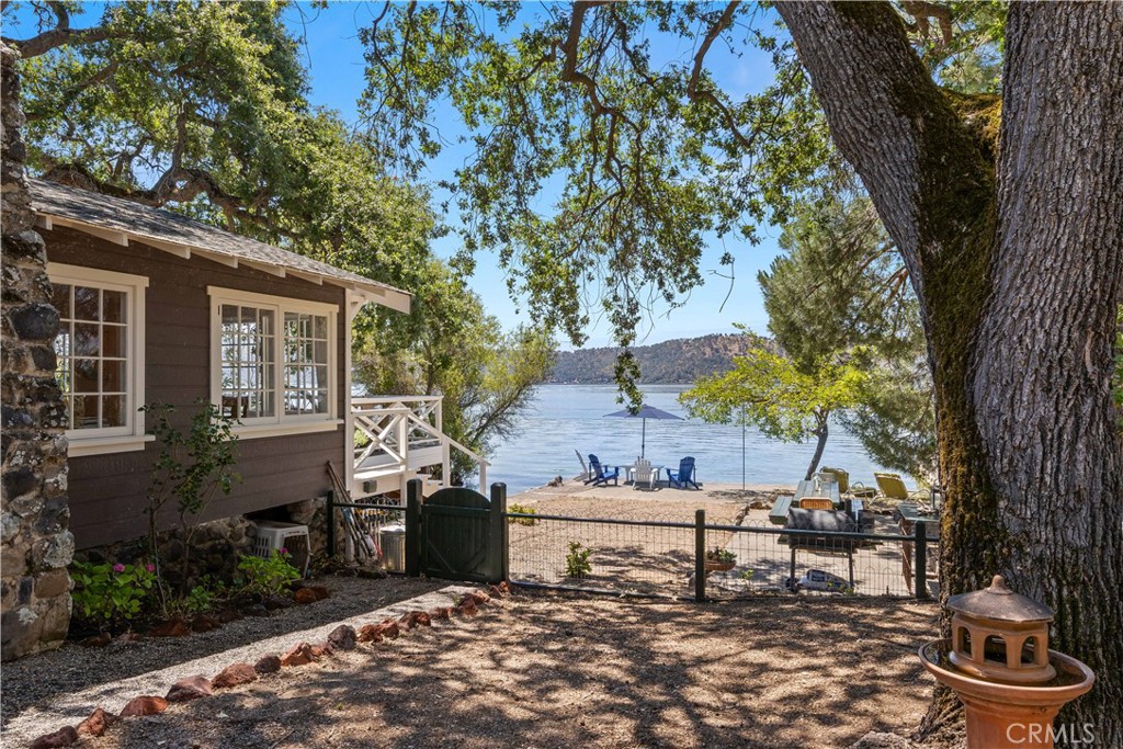Property photo 35