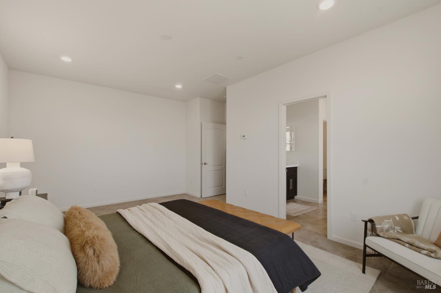 Property photo 50