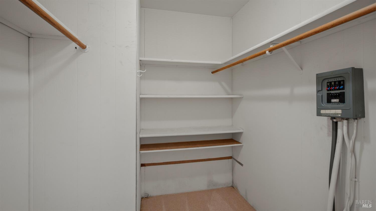 Property photo 31