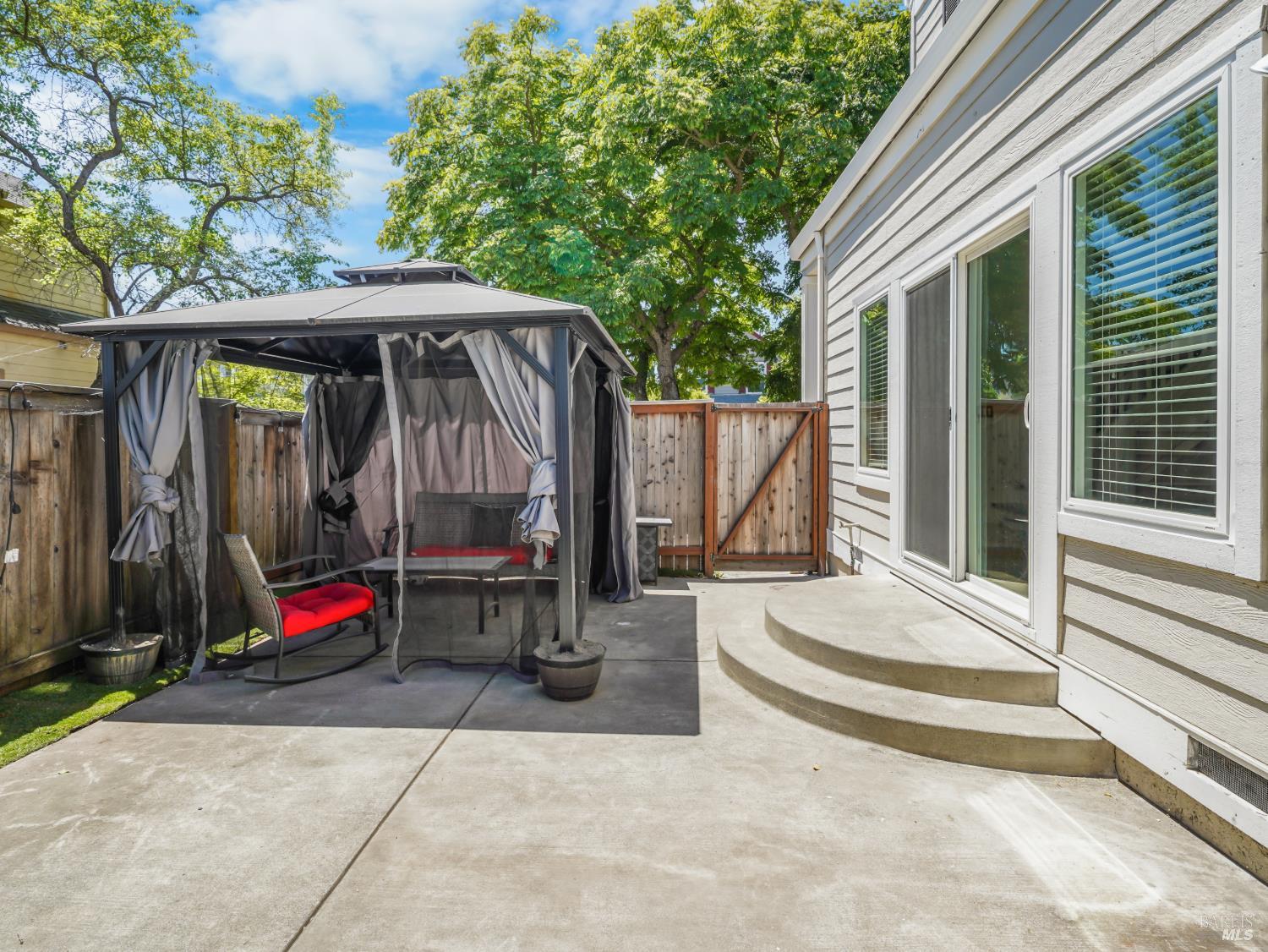 Property photo 30