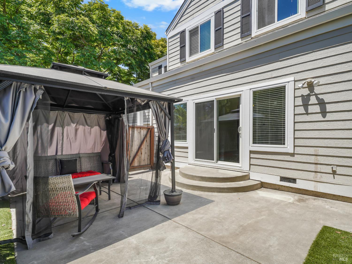 Property photo 31