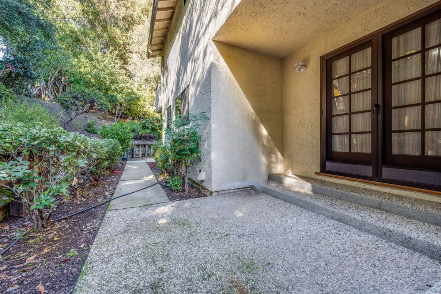 Property photo 40