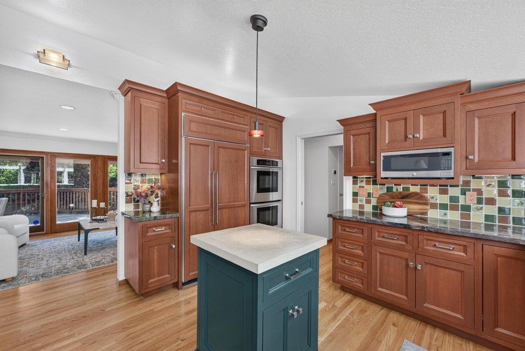 Property photo 31