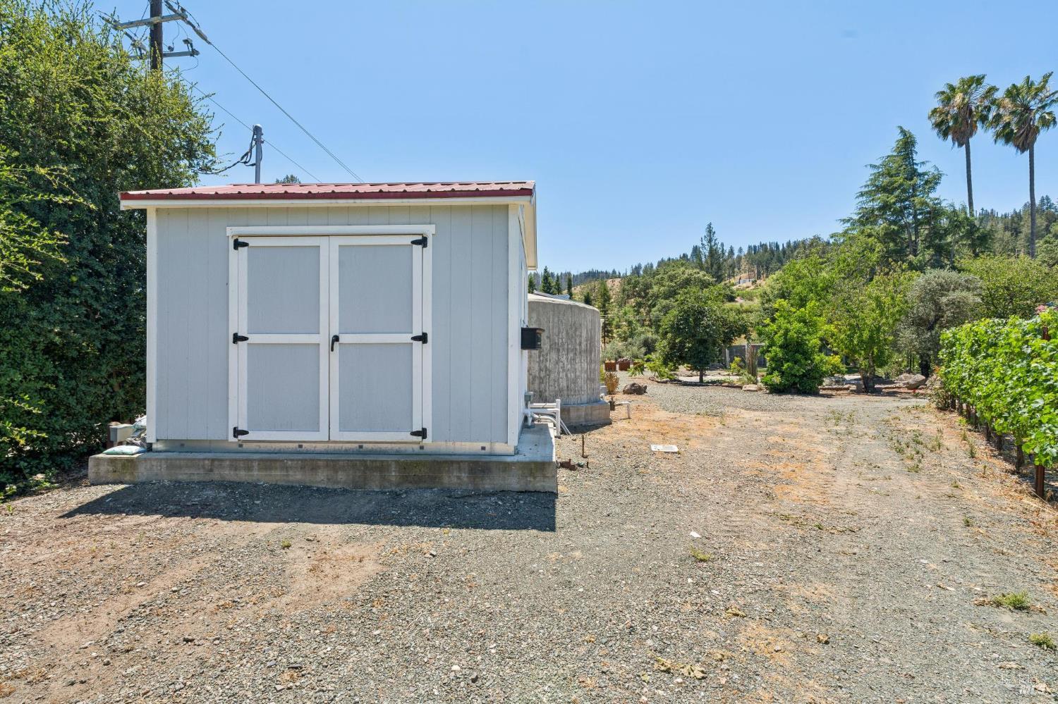 Property photo 31