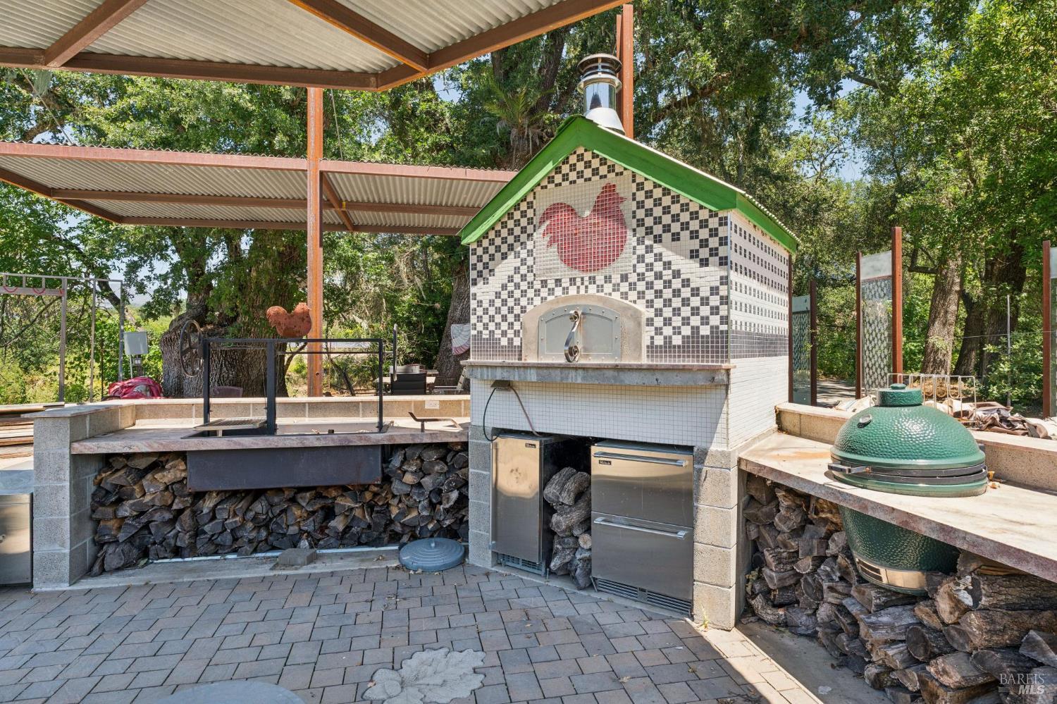 Property photo 33