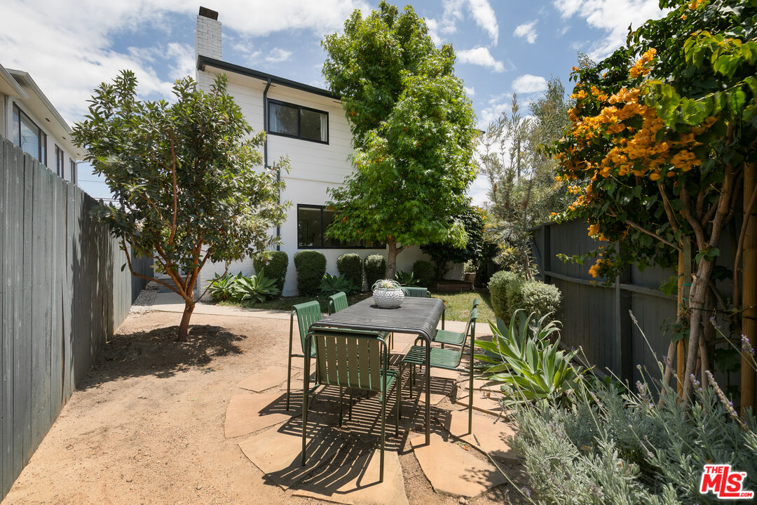 Property photo 28