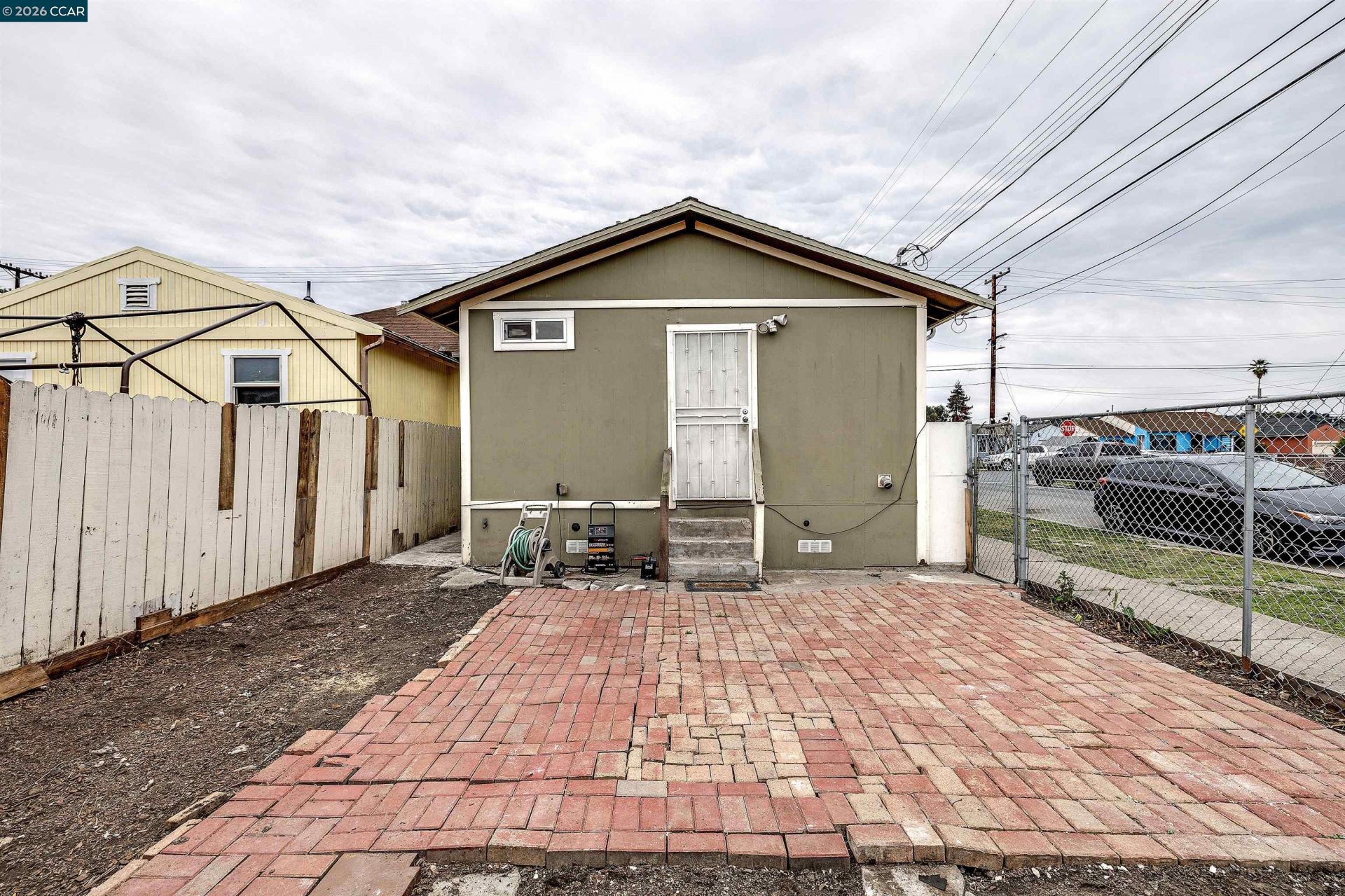 Property photo 33