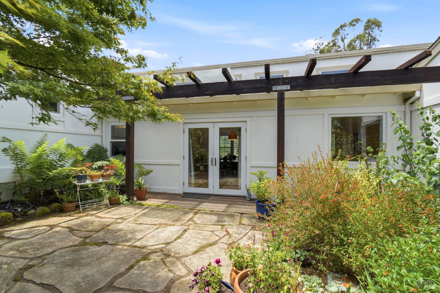 Property photo 38
