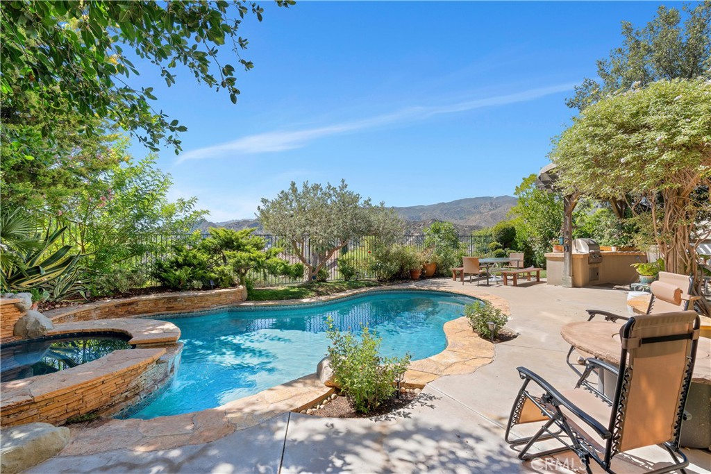 Property photo 33