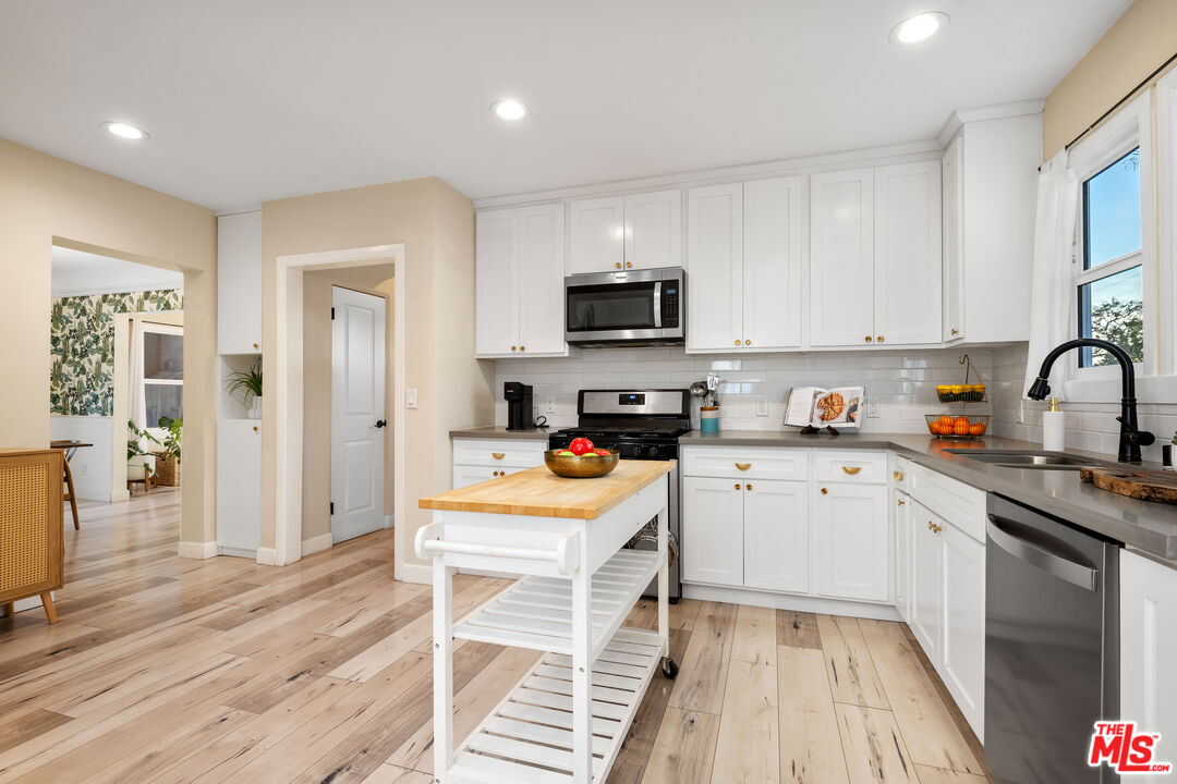 Property photo 20
