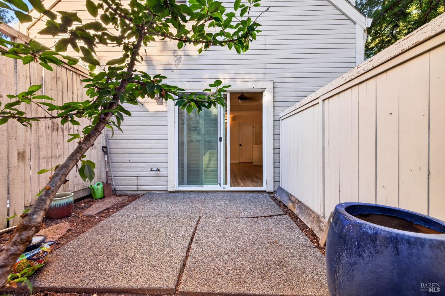 Property photo 48